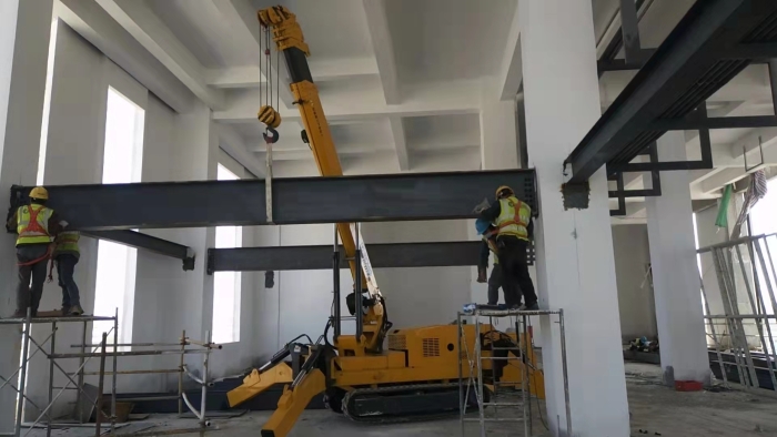 九洲国际蜘蛛起重机狭窄空间作业得心应手