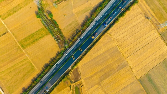 01991963f34e4ac7b4f084a9333d4e57