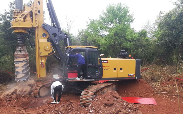 381e91f5b3b54aa0ac6b24feab470e94