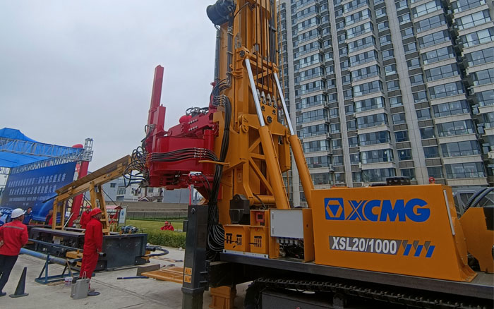 7ce8072afd1b4e98b2a0c88916341b09