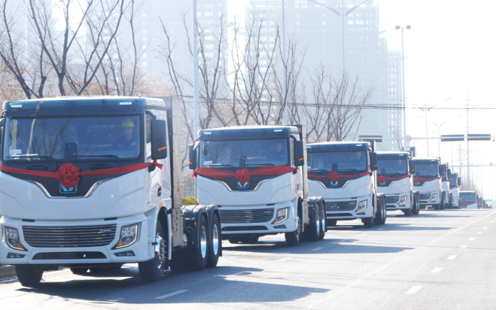 百台齐发，，千台签约！！九洲国际新能源牵引车奔赴浙江