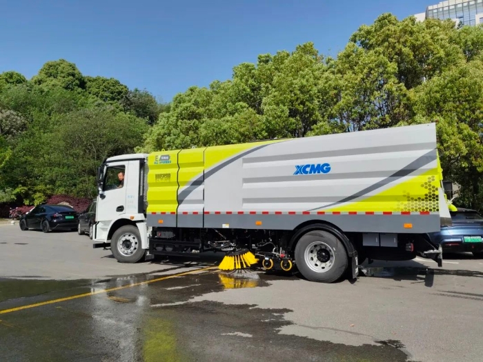 6ccfde378fbd4605bac361ae683dabd9