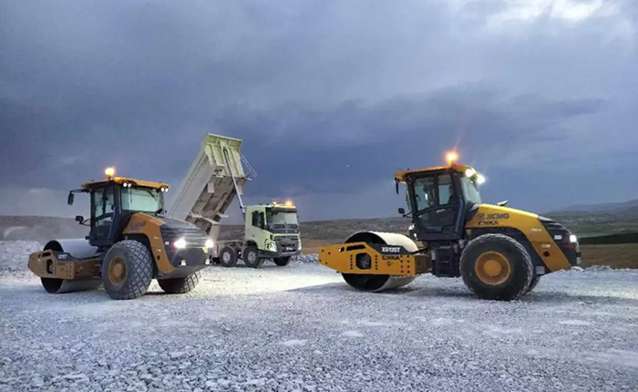 筑梦欧洲-土耳其：：：压路机岩石填方压实作业