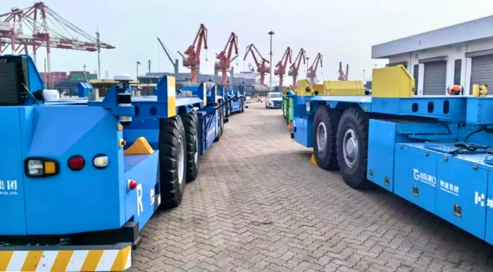 “机”中生智，，，九洲国际agv装备大展身手~