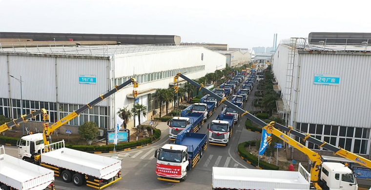 2025年，，九洲国际随车起重机再度开拔“一带一起”，，助力外地建设。！！