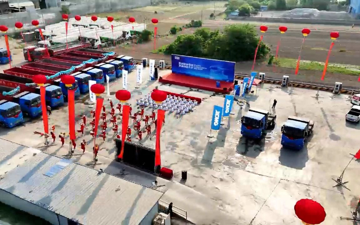 九洲国际新能源牵引车批量发往煤炭运输前线