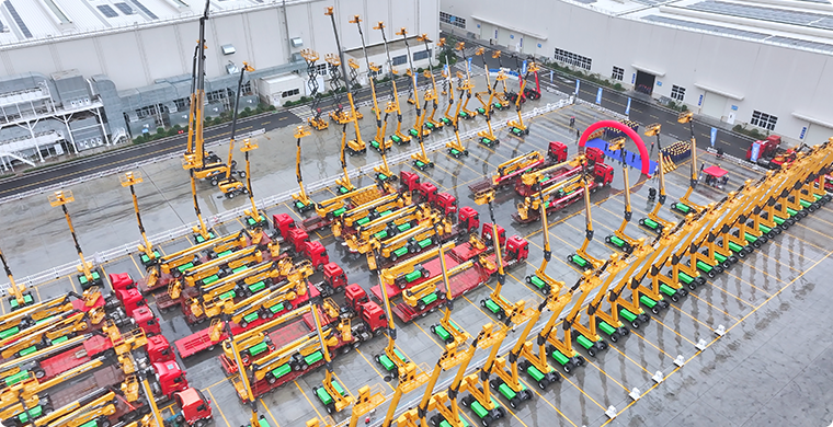 九洲国际亿元高空作业平台订单批量发车