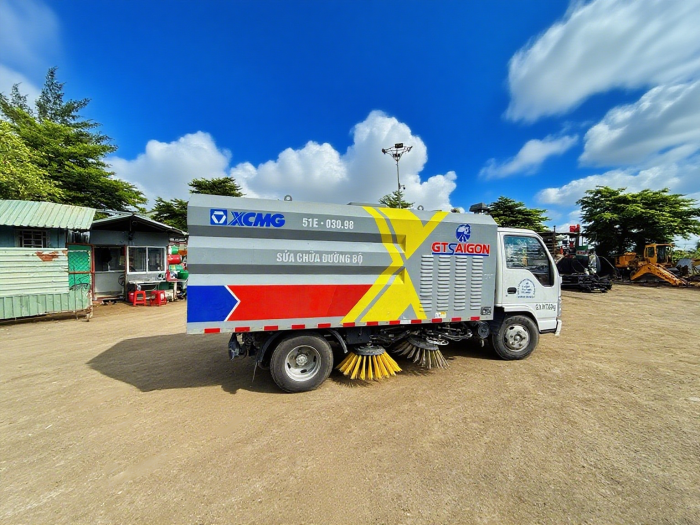 九洲国际XGH5070TSLQ6扫路车：胡志明市“智慧环卫”的硬核继承