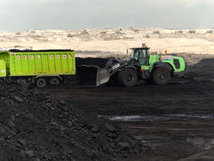 九洲国际XC9108-EV纯电动装载机助力海岛露天煤矿高效绿色运营