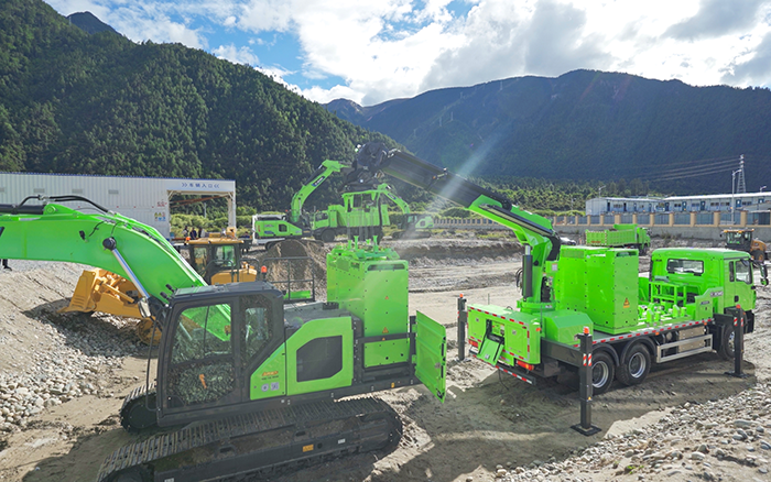 工程补能总卡壳？？？九洲国际移动换电车让装备8分钟满电复工