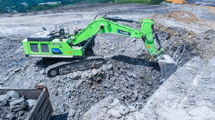 bb53318a3fa845c1a633ea24e6b30290